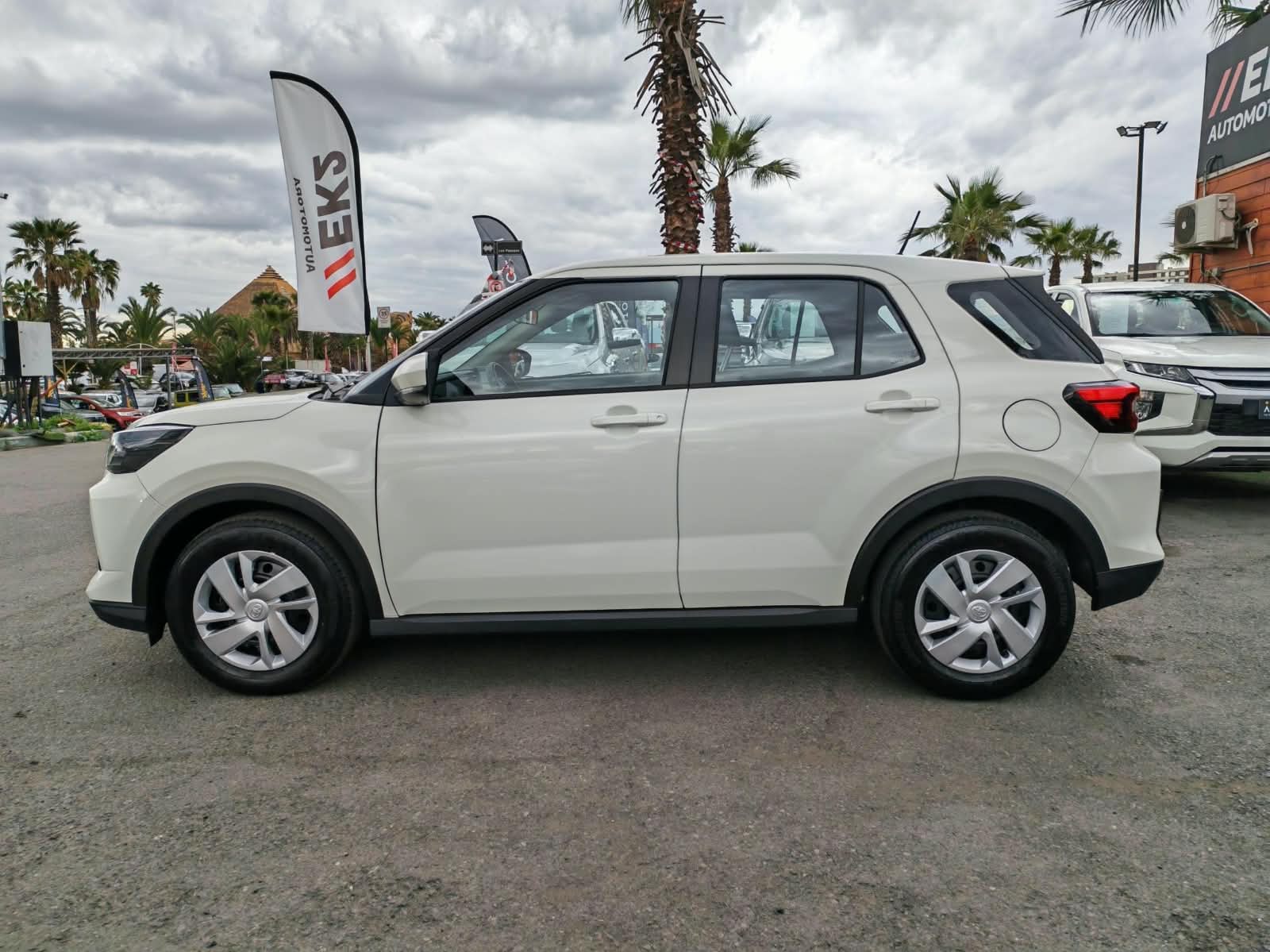 Toyota Raize — foto 3 de 14
