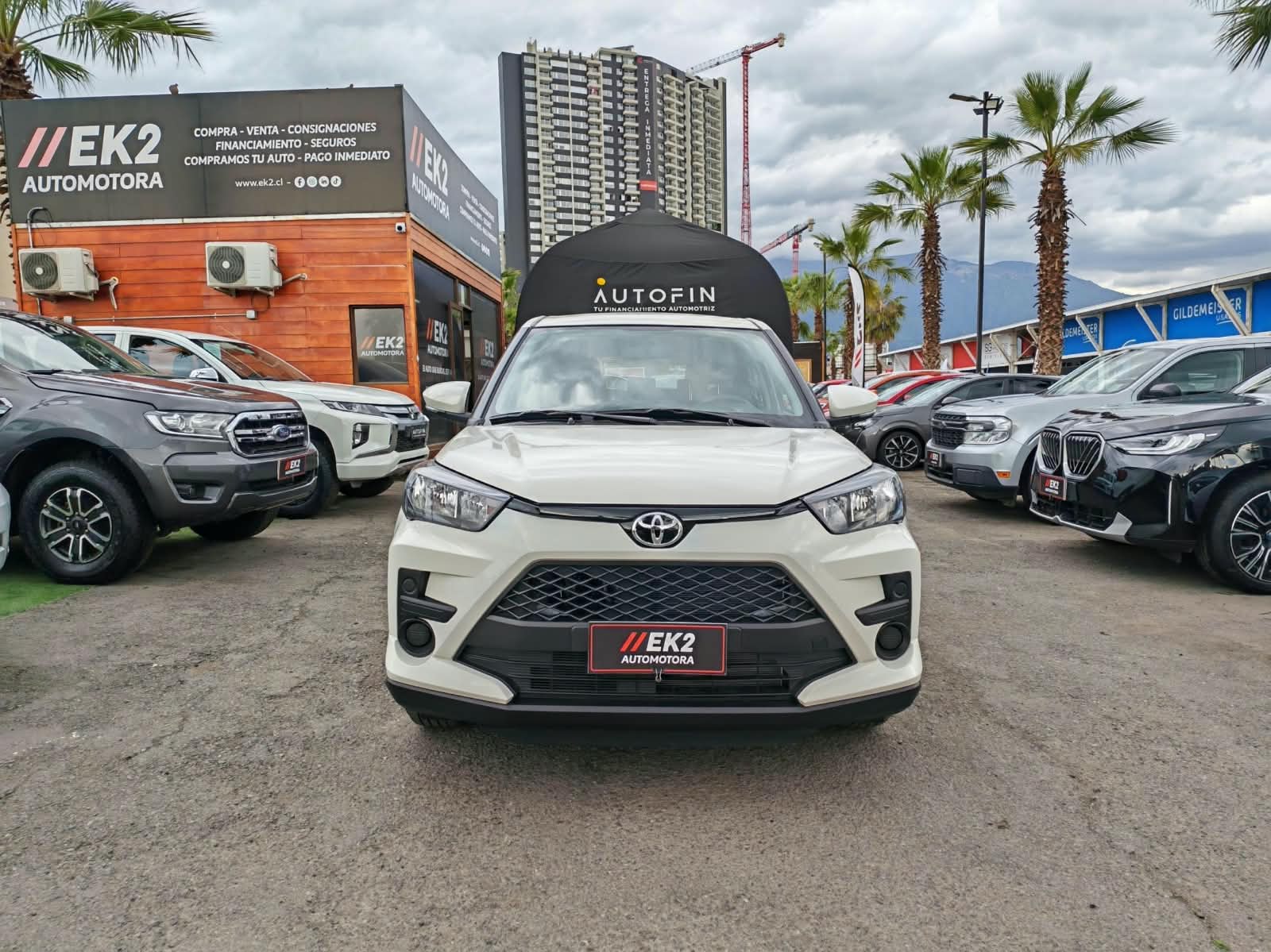 Toyota Raize — foto 9 de 14