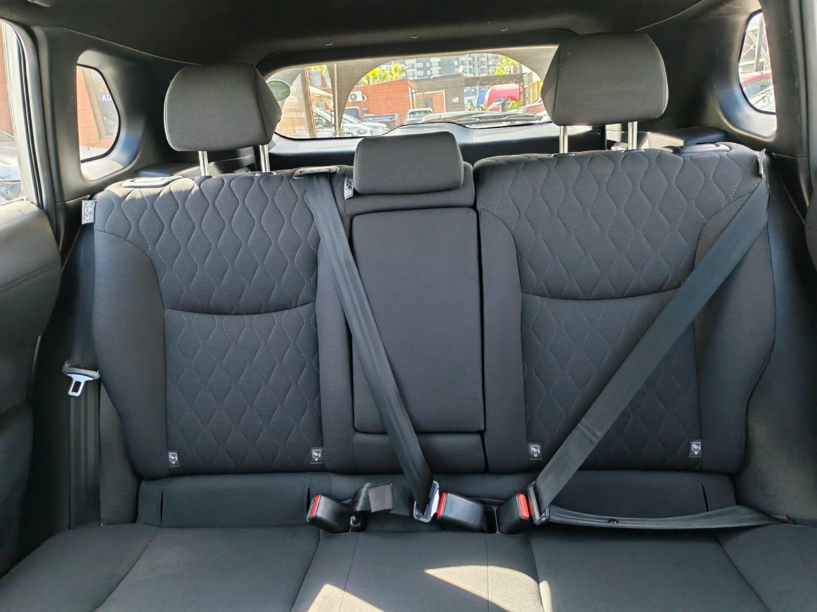 Toyota Corolla — foto 14 de 22