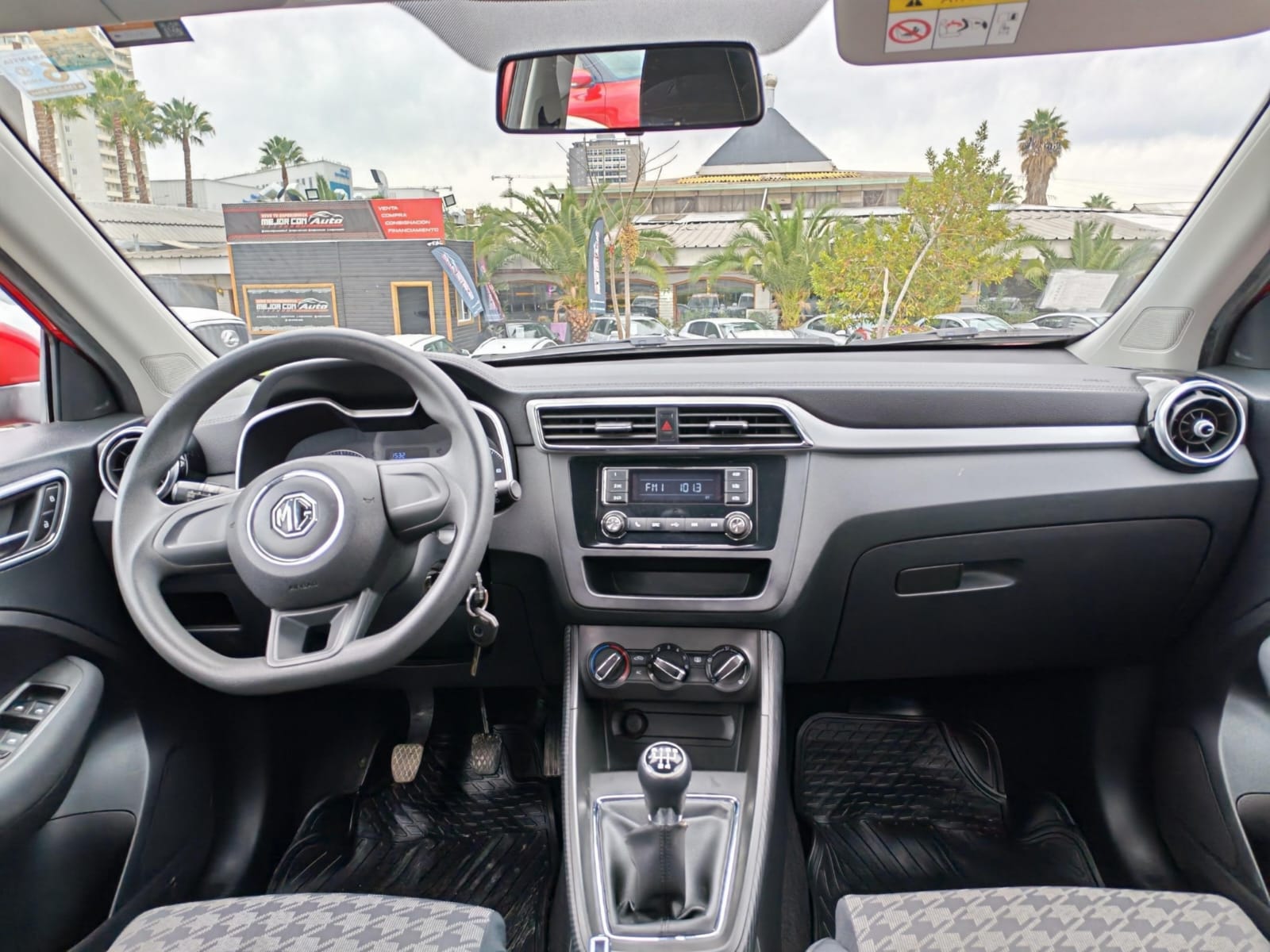 MG Zs — foto 17 de 23