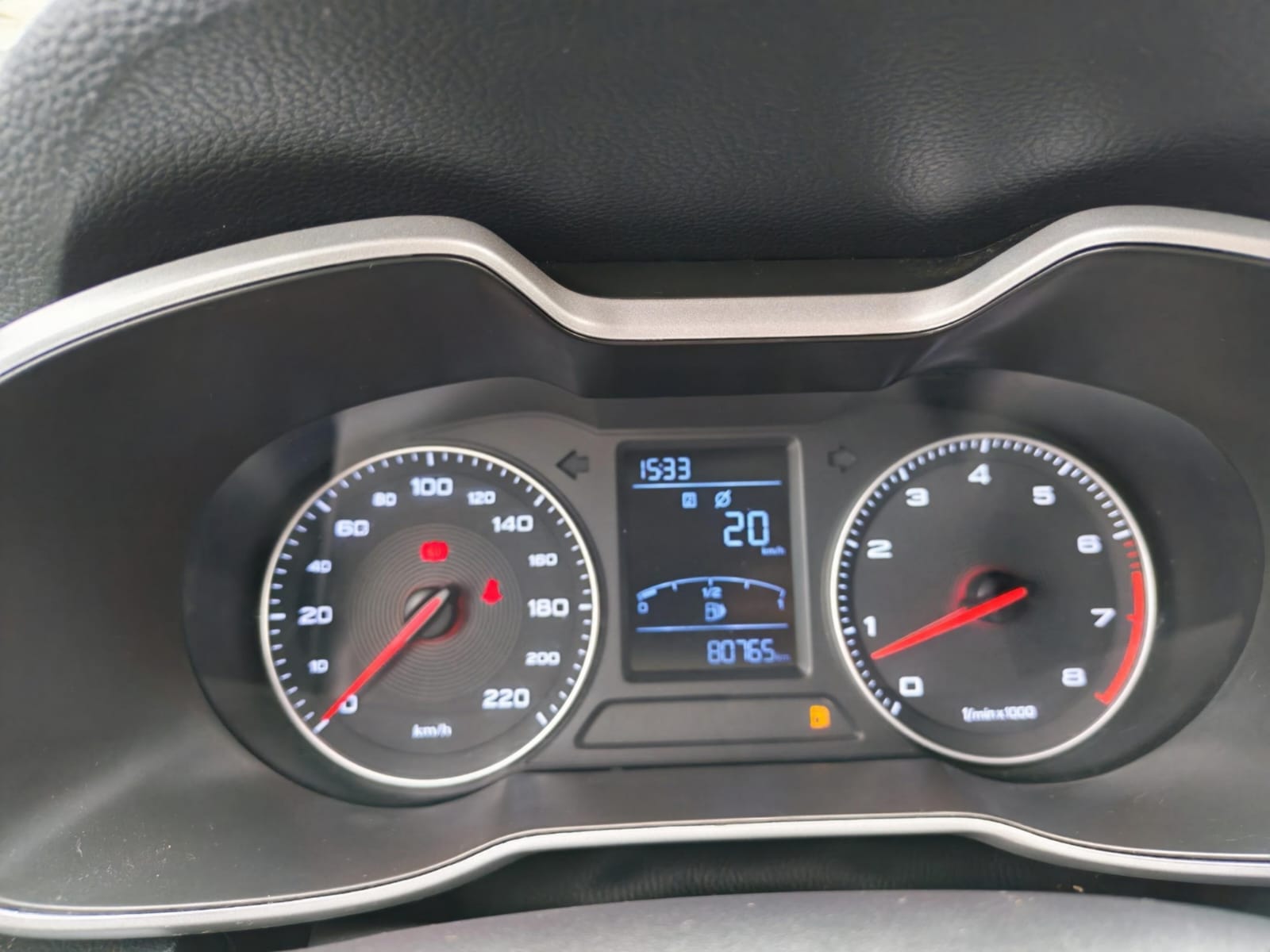 MG Zs — foto 19 de 23