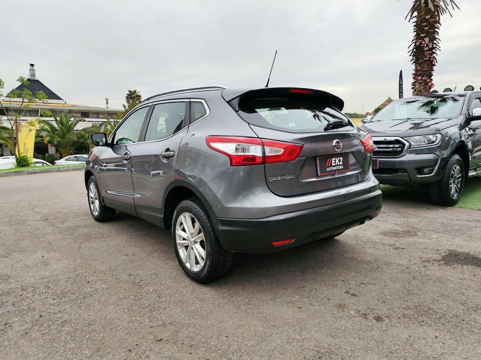 Nissan Qashqai — foto 4 de 14