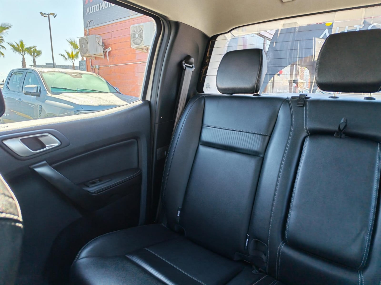 Ford Ranger — foto 13 de 24