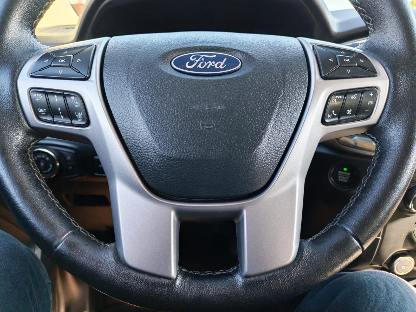 Ford Ranger — foto 22 de 24