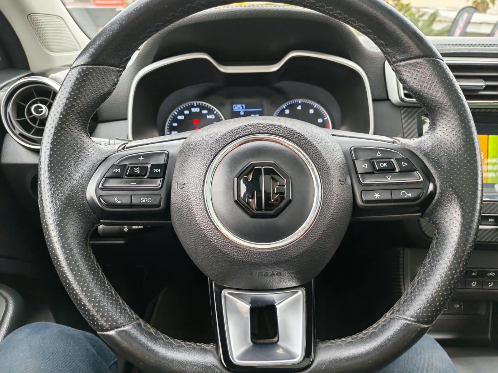 MG Zs — foto 14 de 16