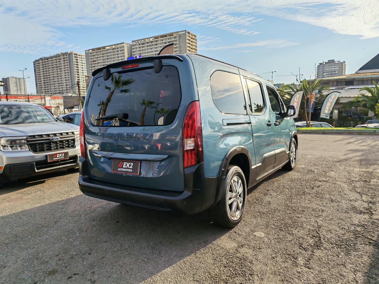Peugeot Rifter — foto 7 de 23