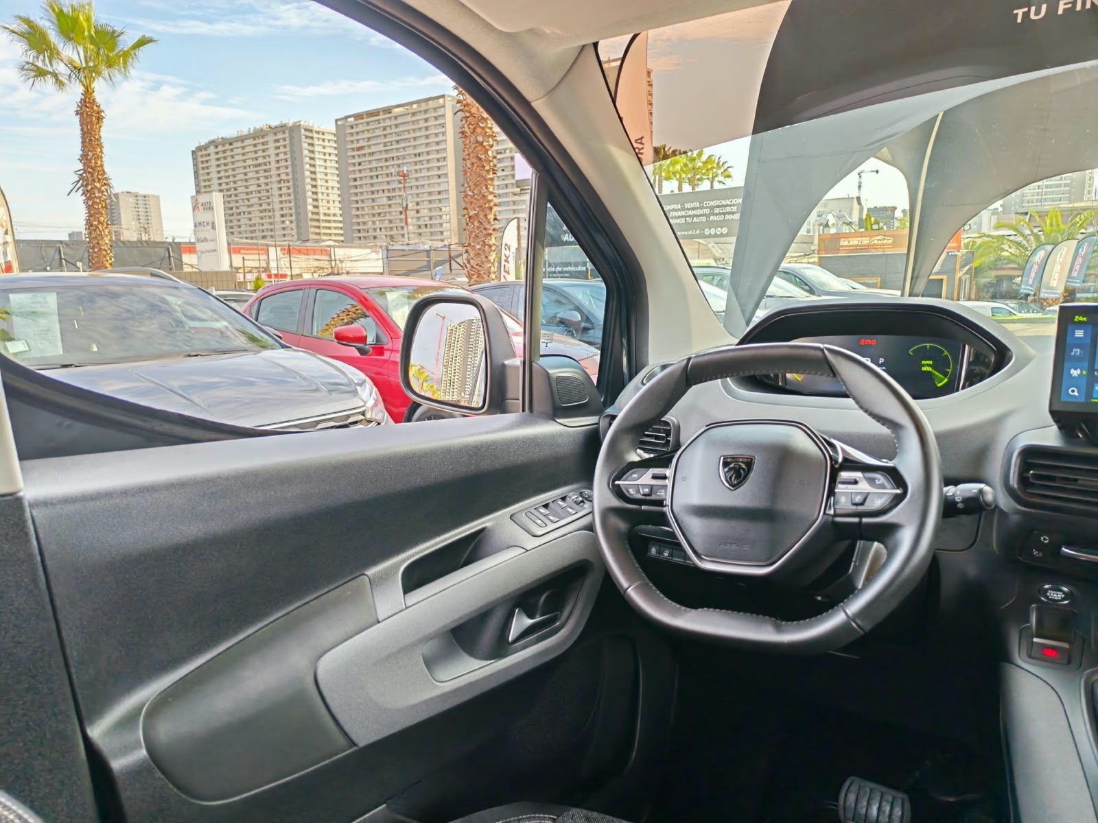 Peugeot Rifter — foto 17 de 23