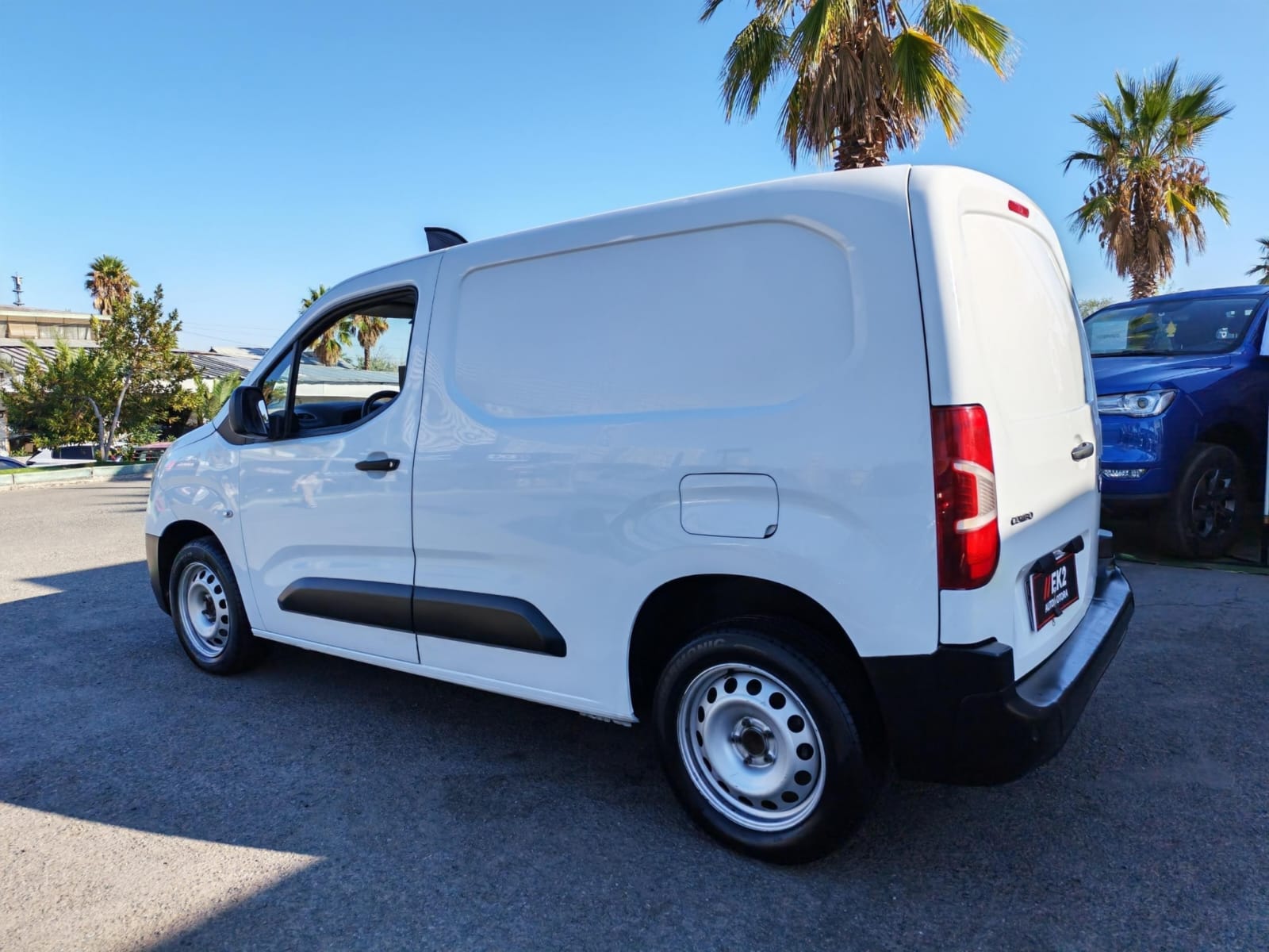 Opel Combo — foto 4 de 18