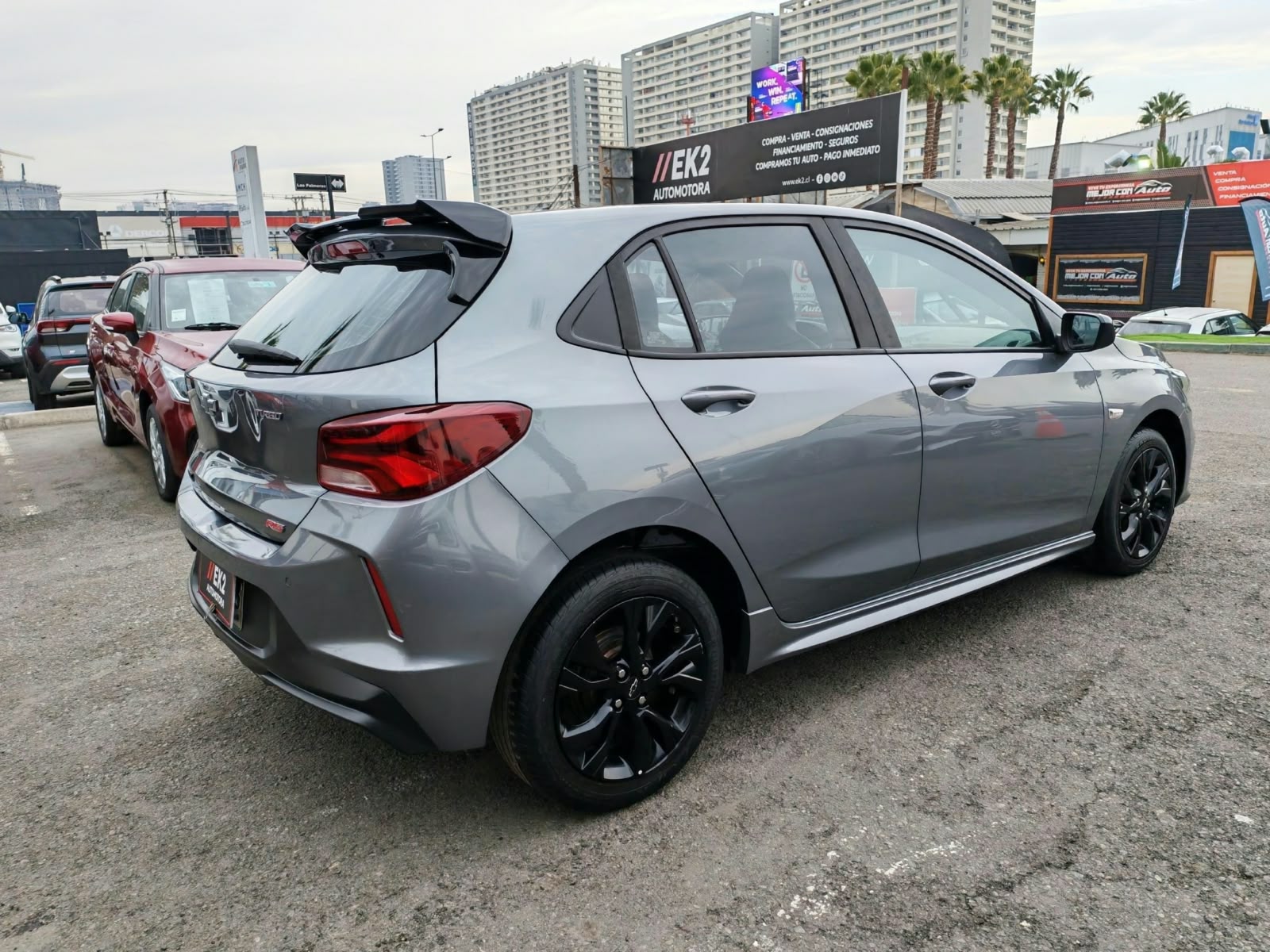 Chevrolet Onix — foto 8 de 27