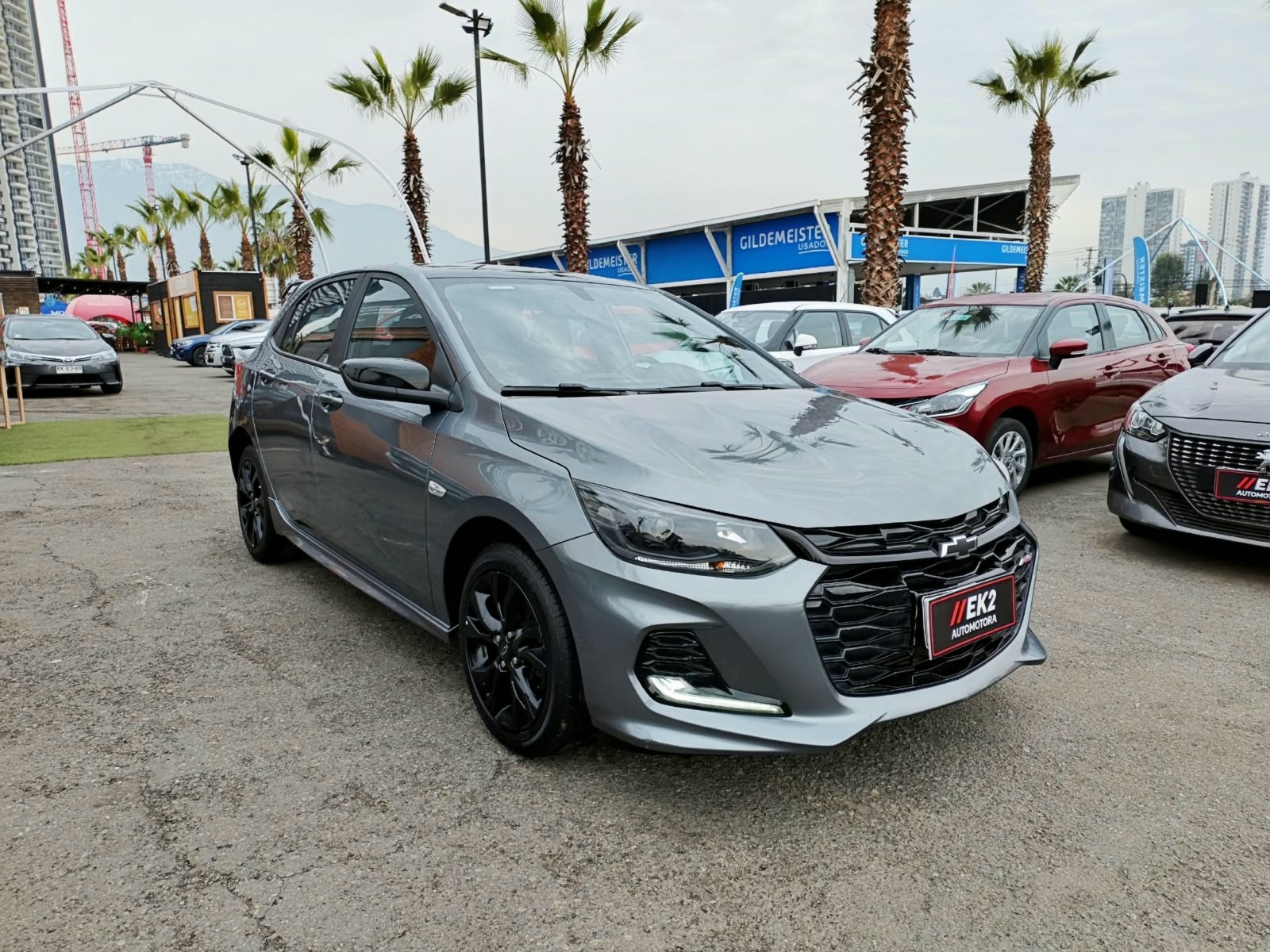 Chevrolet Onix — foto 11 de 27