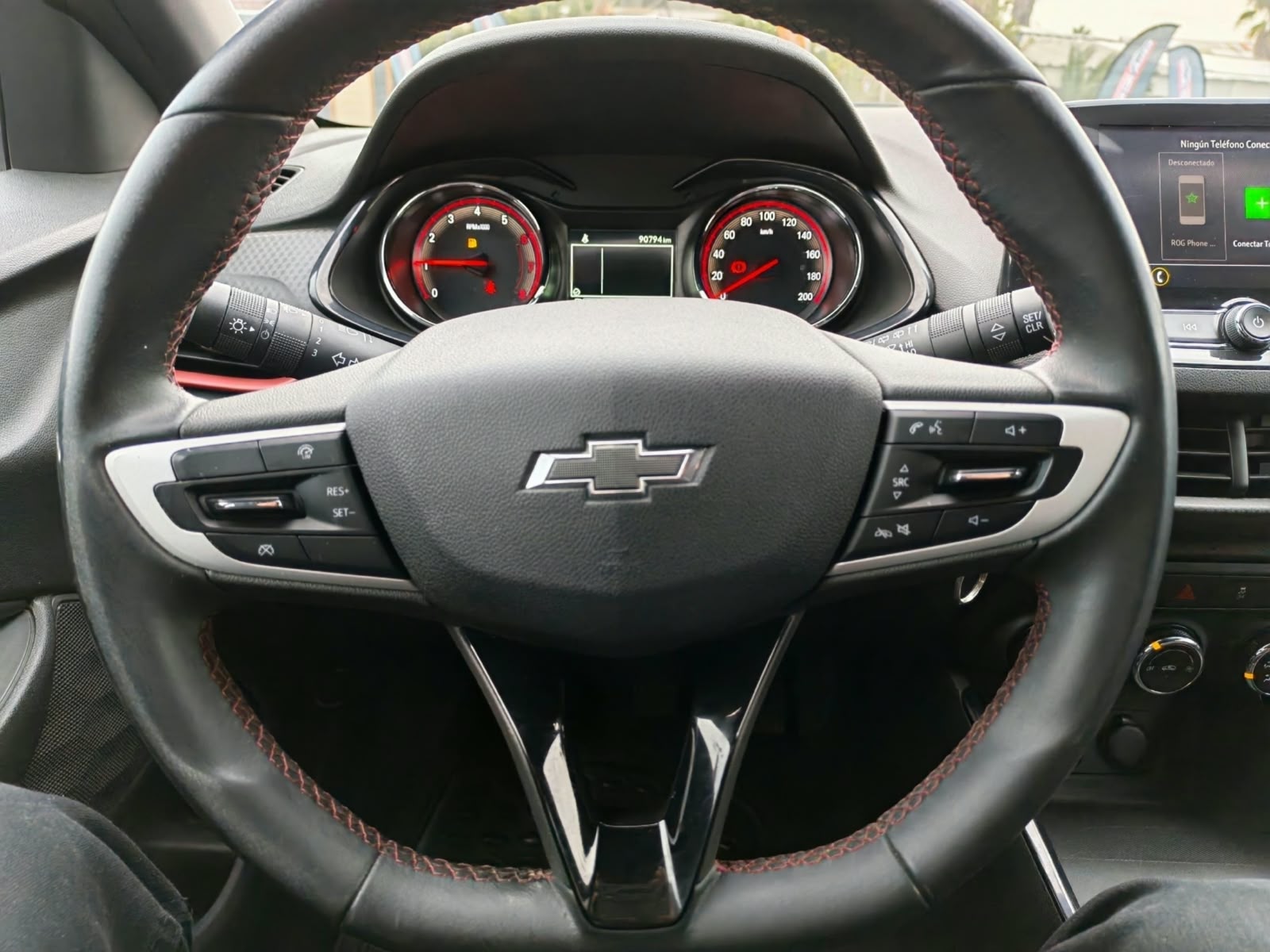 Chevrolet Onix — foto 20 de 27