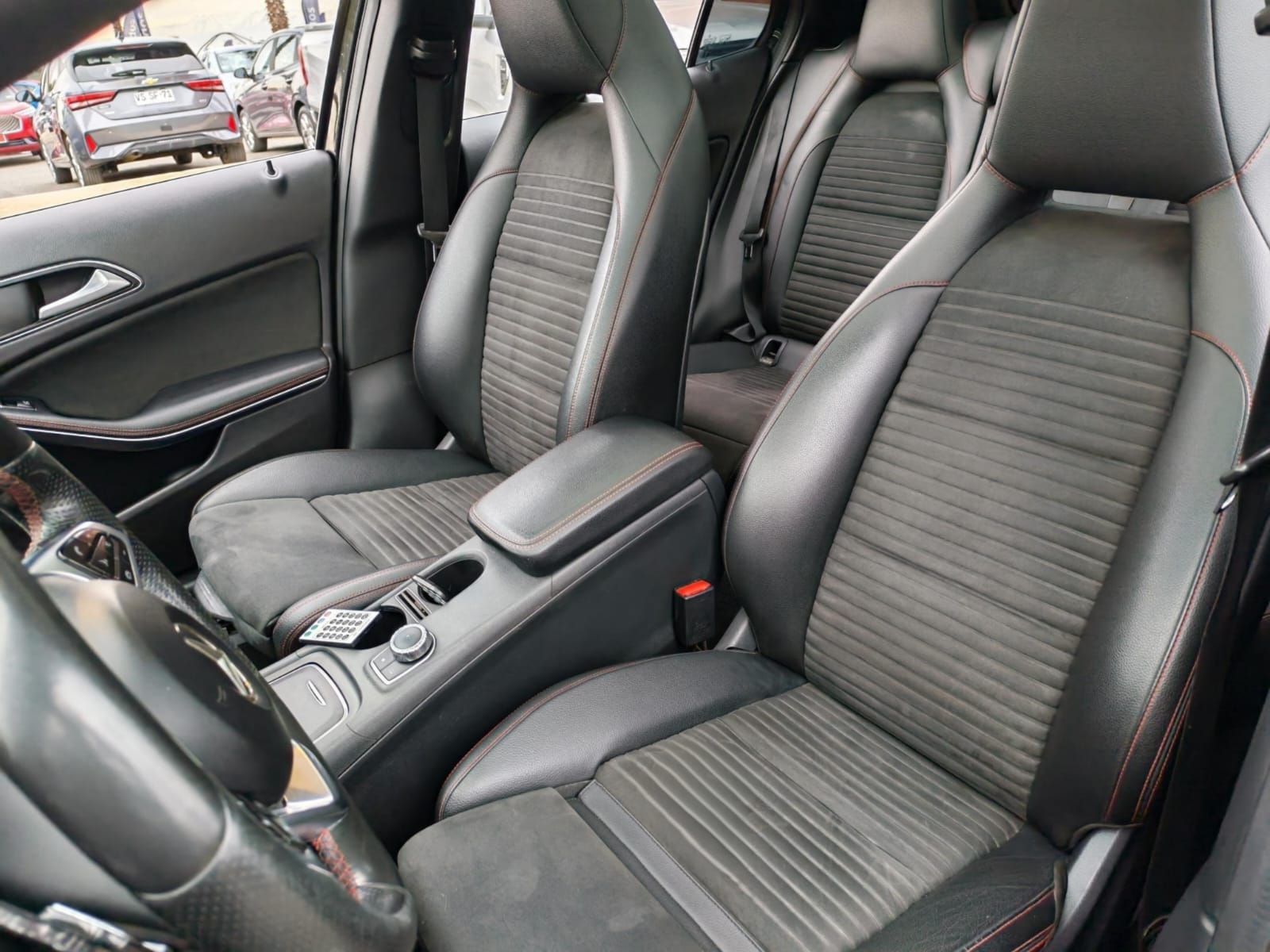 Mercedes-Benz Gla — foto 26 de 26