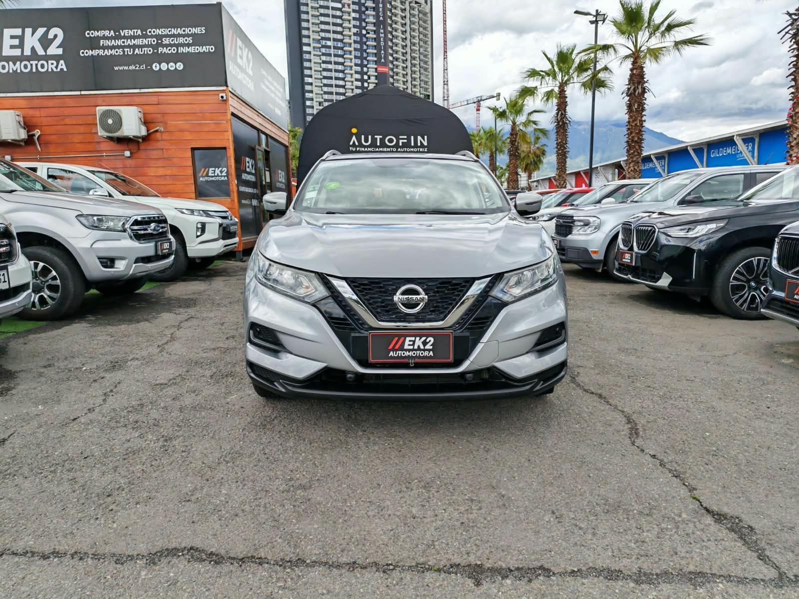 Nissan Qashqai — foto 9 de 15