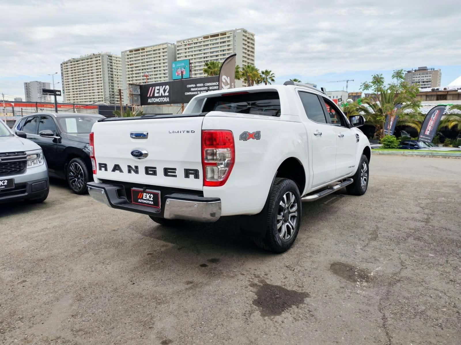 Ford Ranger 3.2 Ltd — foto 6 de 22