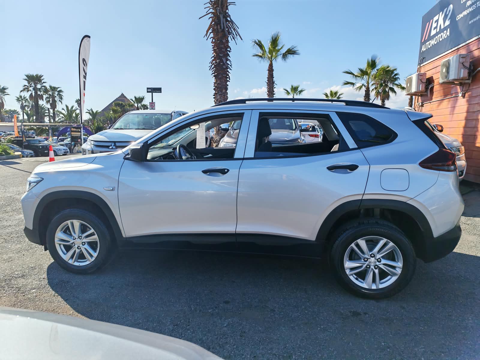 Chevrolet Tracker — foto 3 de 21