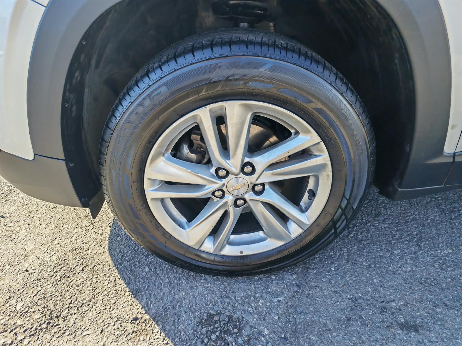 Chevrolet Tracker — foto 12 de 21