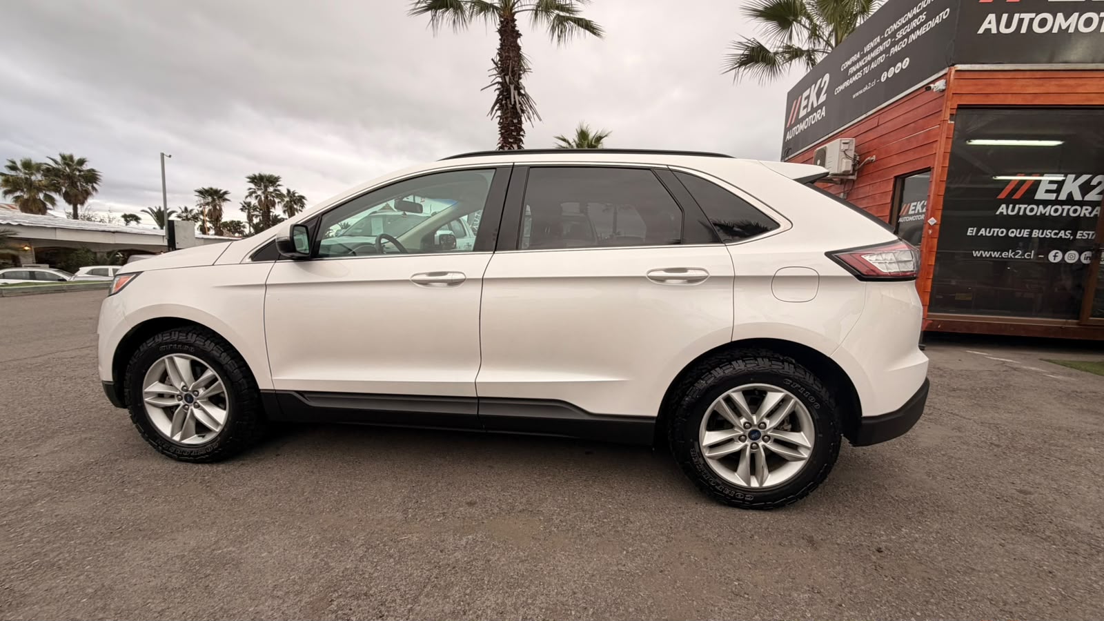 Ford Edge — foto 2 de 15