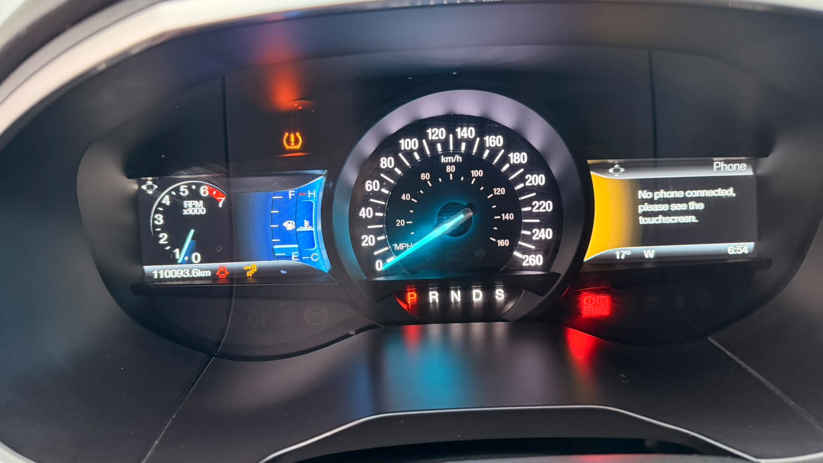 Ford Edge — foto 13 de 15