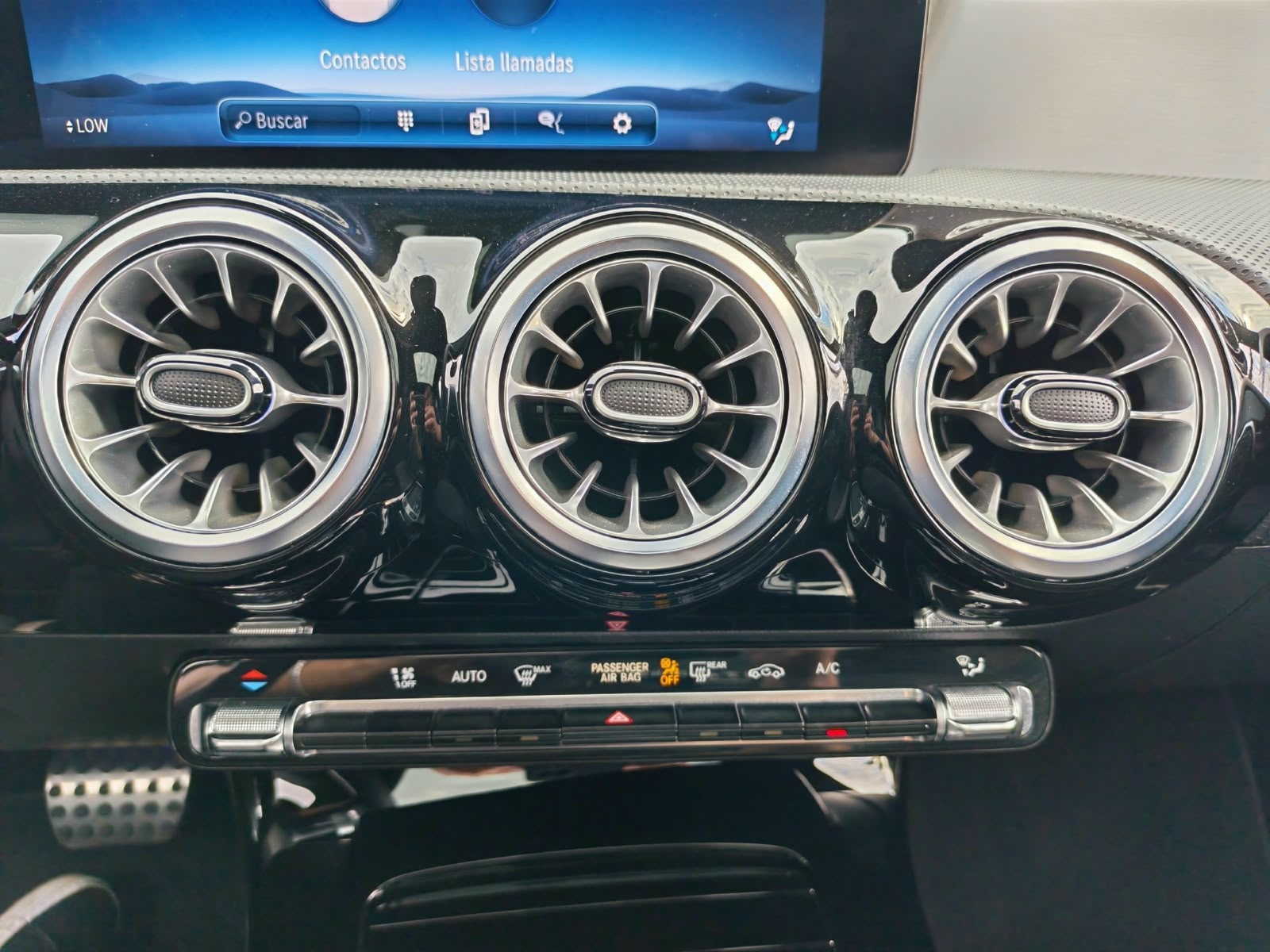 Mercedes-Benz Cla200 — foto 22 de 26