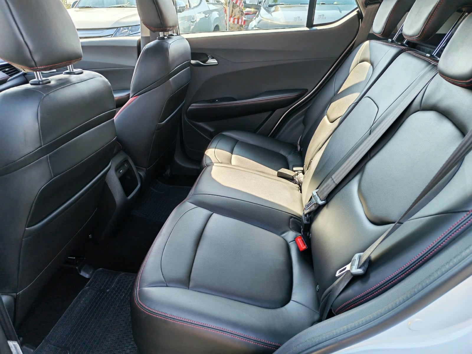 Chevrolet Groove — foto 11 de 15