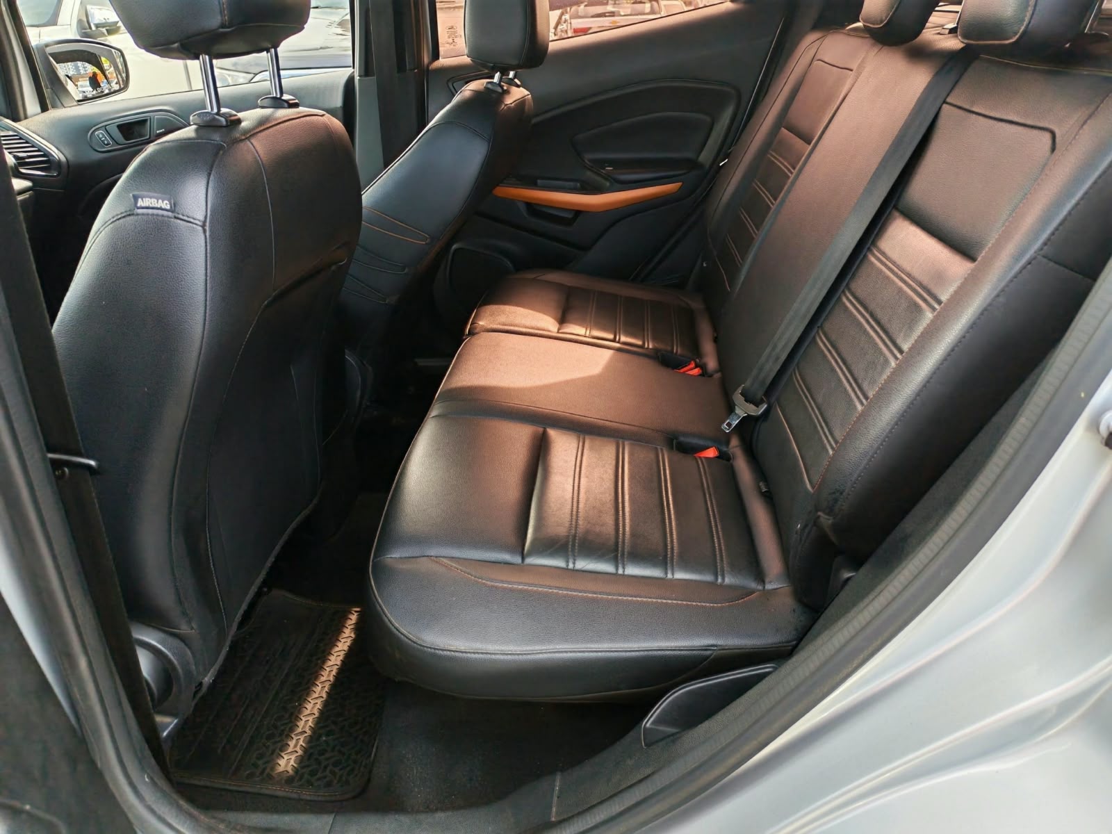 Ford Ecosport Storm — foto 11 de 15