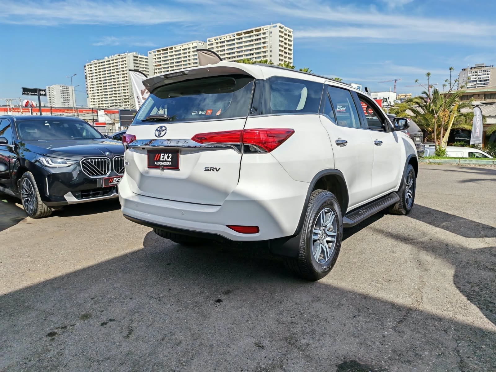 Toyota Fortuner — foto 6 de 23