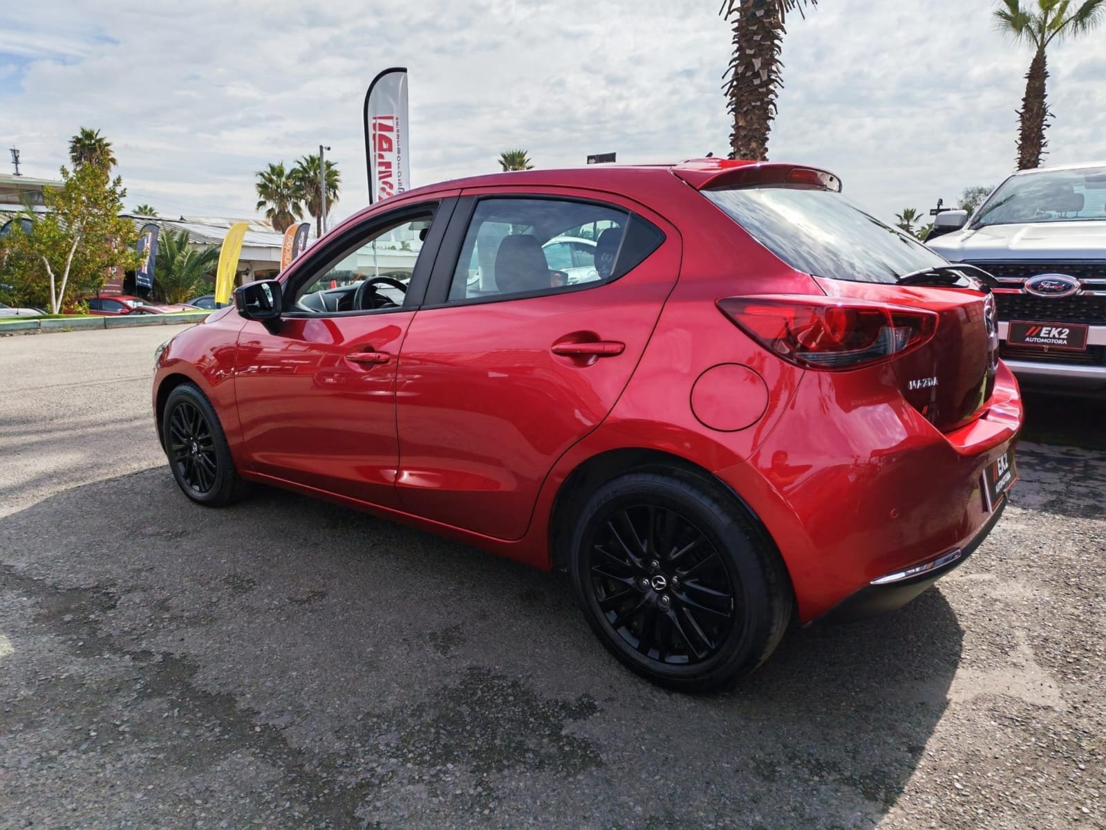 Mazda New2 Sport Hb1.5 Aut — foto 4 de 22