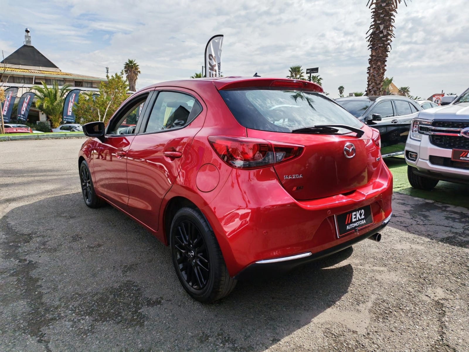 Mazda New2 Sport Hb1.5 Aut — foto 5 de 22