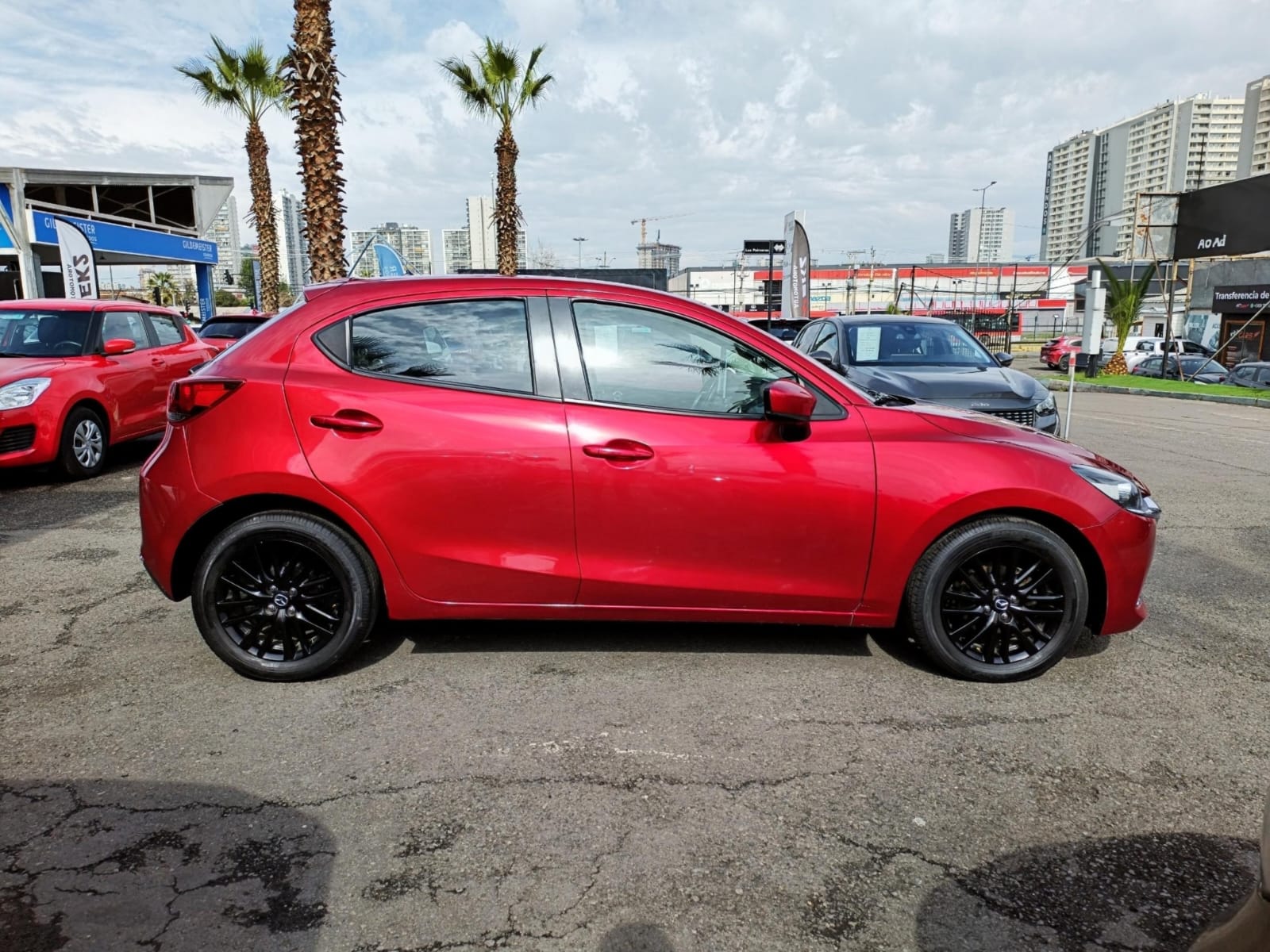 Mazda New2 Sport Hb1.5 Aut — foto 9 de 22