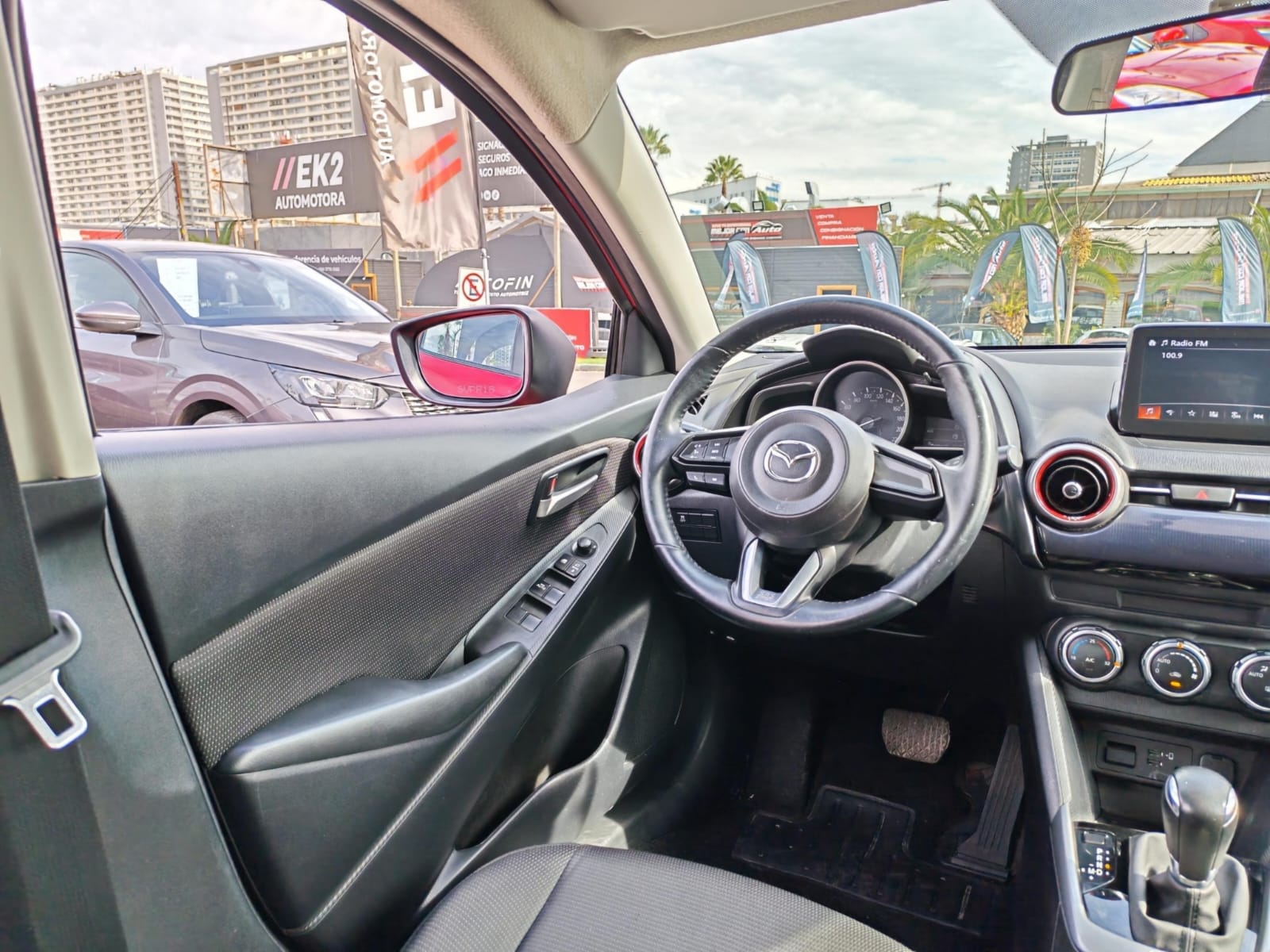 Mazda New2 Sport Hb1.5 Aut — foto 19 de 22