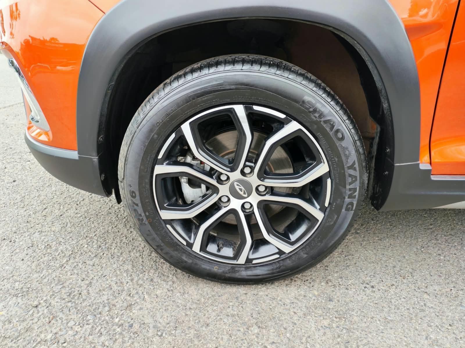 Chery Tiggo 2 — foto 10 de 16